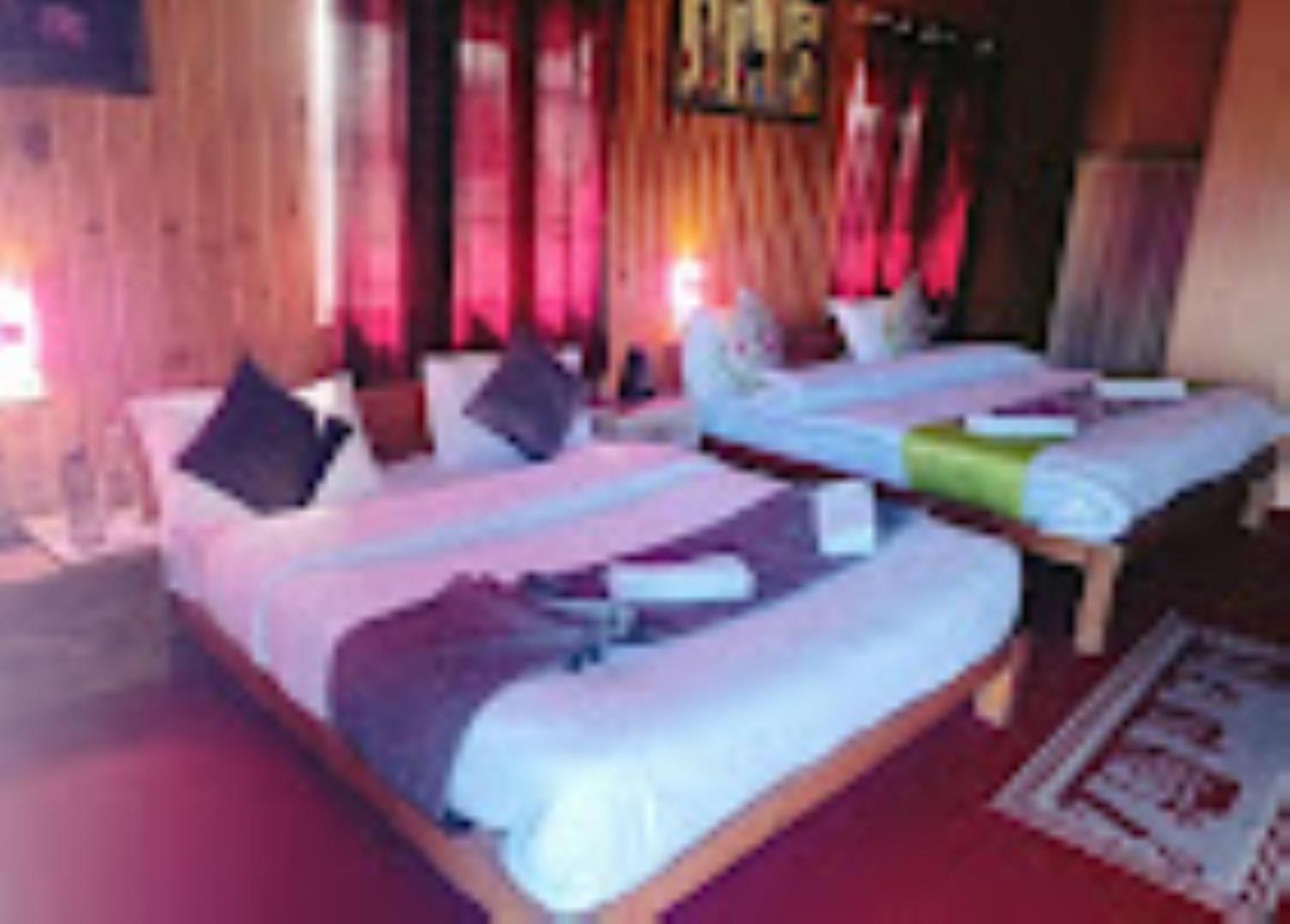 The Village Retreat Resort , Guptkashi Gupta Kāshi Zewnętrze zdjęcie