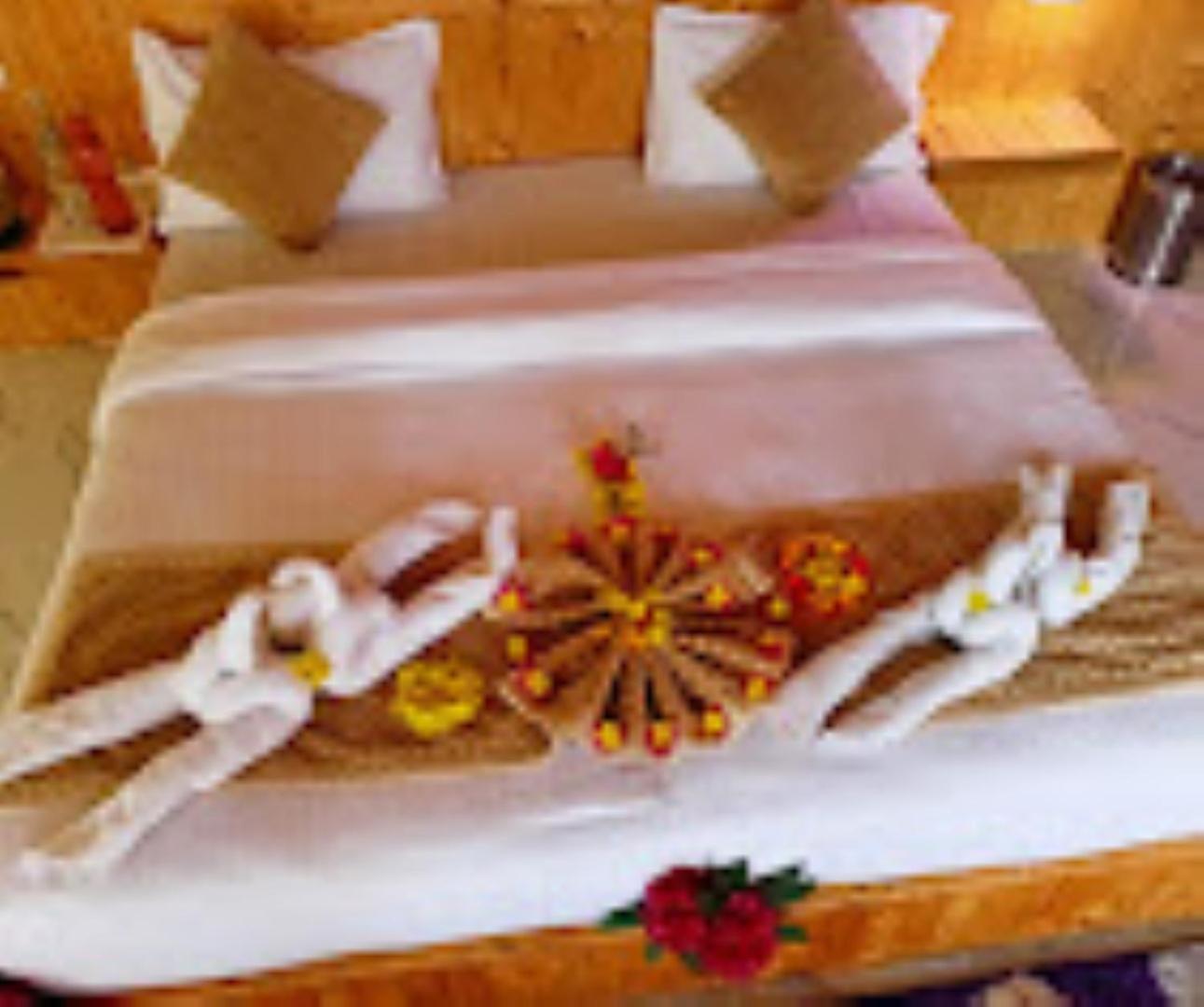 The Village Retreat Resort , Guptkashi Gupta Kāshi Zewnętrze zdjęcie